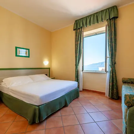 Western La Conchiglia 4* Palinuro