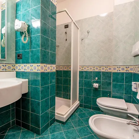 Hotel Western La Conchiglia 4*
