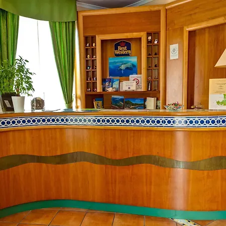 Western La Conchiglia Hotel 4*