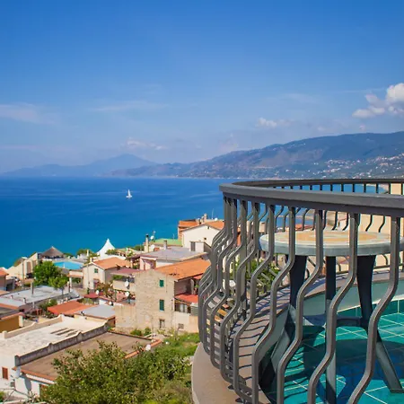 Western La Conchiglia Hotel 4*