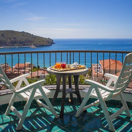 Hotel Western La Conchiglia 4*