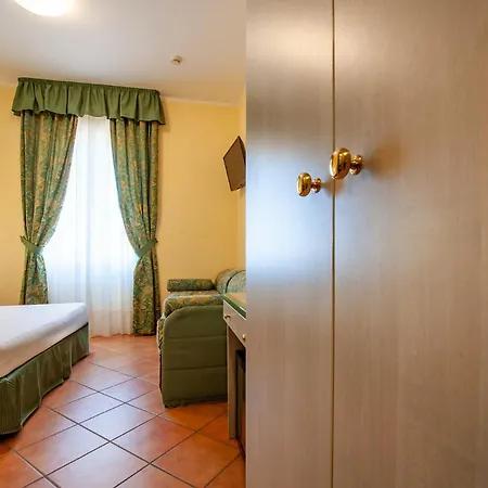 Western La Conchiglia Hotel 4*