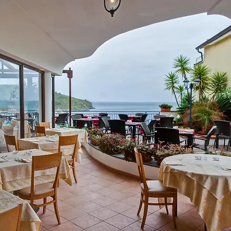 Hotel Western La Conchiglia 4*